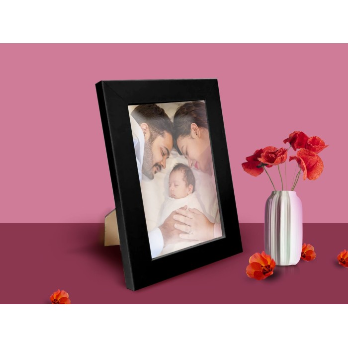 Customised Photo with Frame Wall Mount